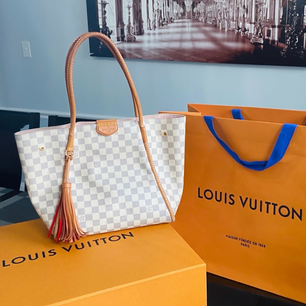 Louis Vuitton Propriano D. Azur Handbag